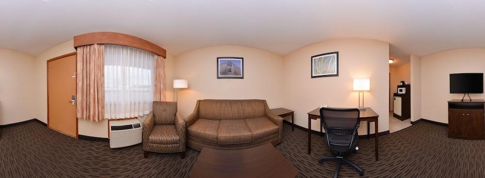 Days Inn By Wyndham Wauseon Экстерьер фото