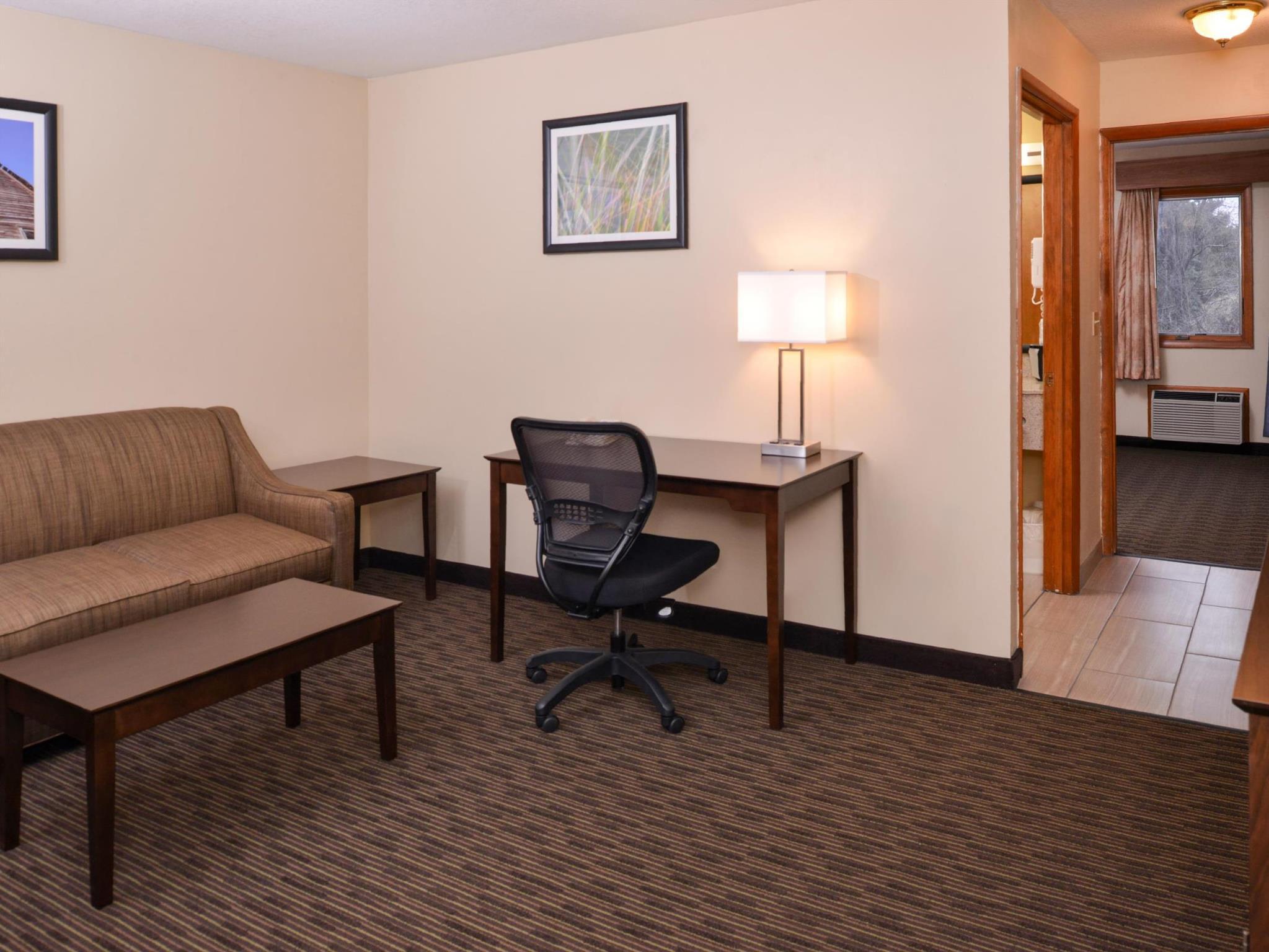 Days Inn By Wyndham Wauseon Экстерьер фото