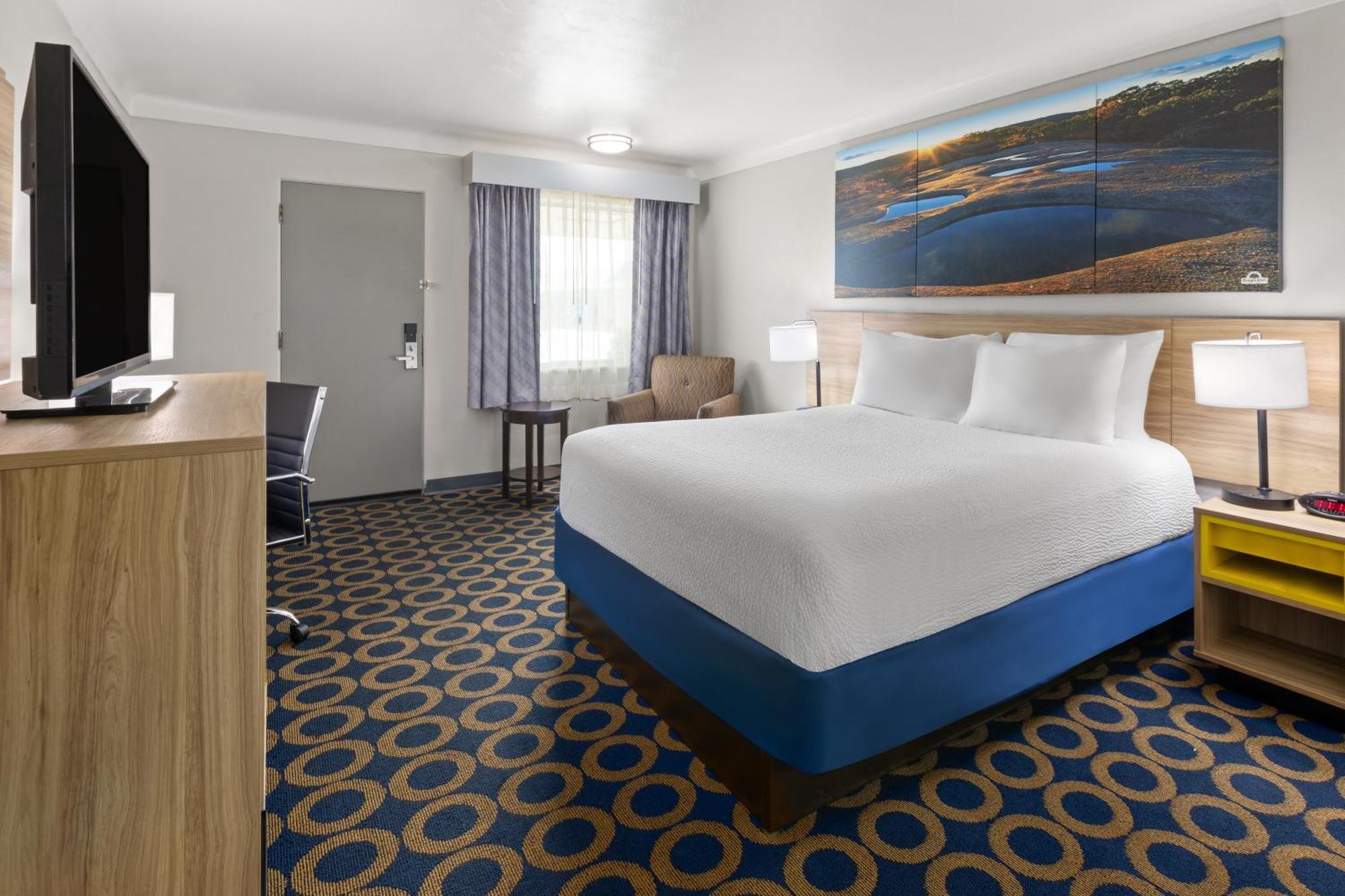 Days Inn By Wyndham Wauseon Экстерьер фото