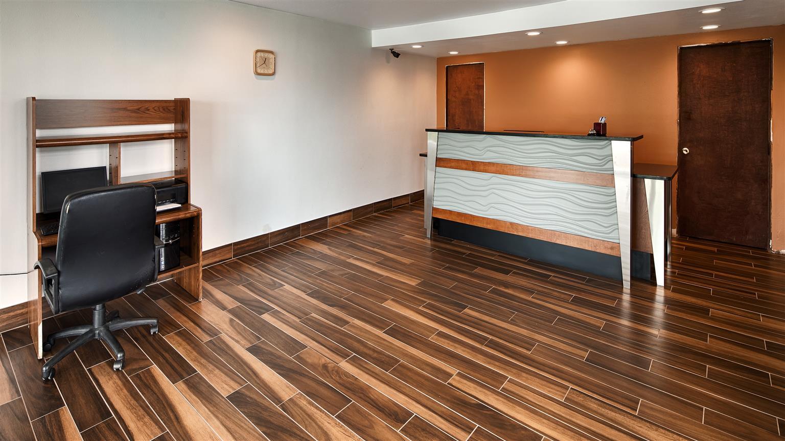 Days Inn By Wyndham Wauseon Экстерьер фото