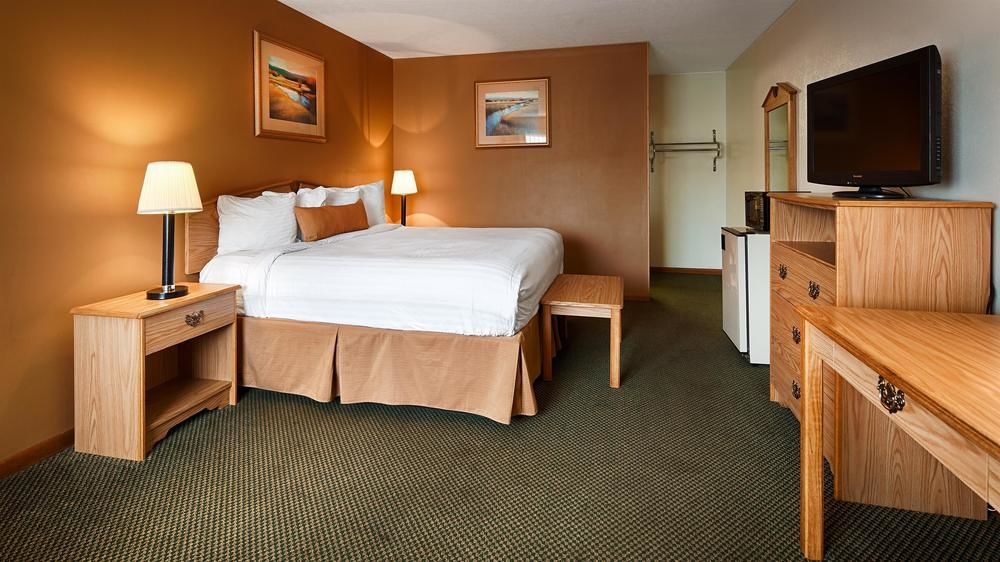 Days Inn By Wyndham Wauseon Экстерьер фото